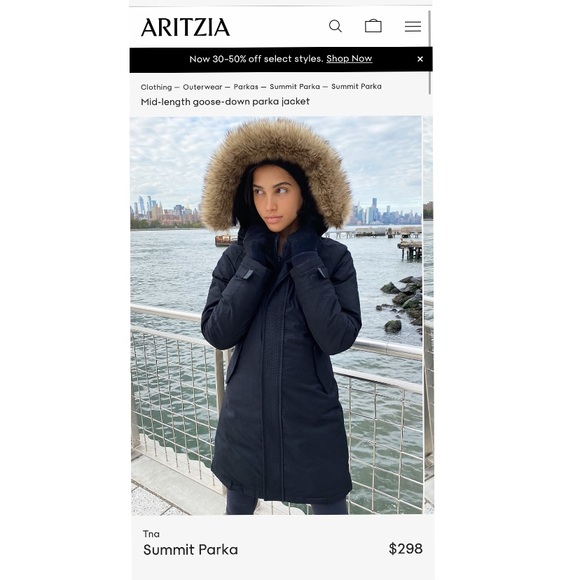 Aritzia Summit Parka - Picture 1 of 1